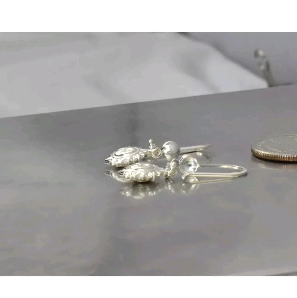 Any3 for$25 💥Sterling silver sun earrings - Picture 2 of 3